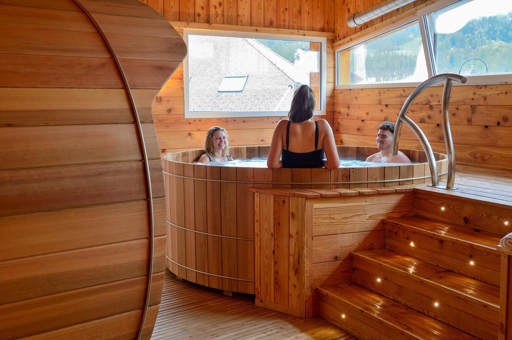Hotel Les Autanes Spa-Balneotherapie & Restaurant Ancelle Kültér fotó